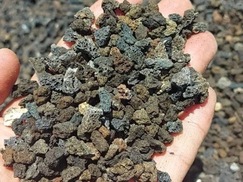 پوکه معدنی عدسی